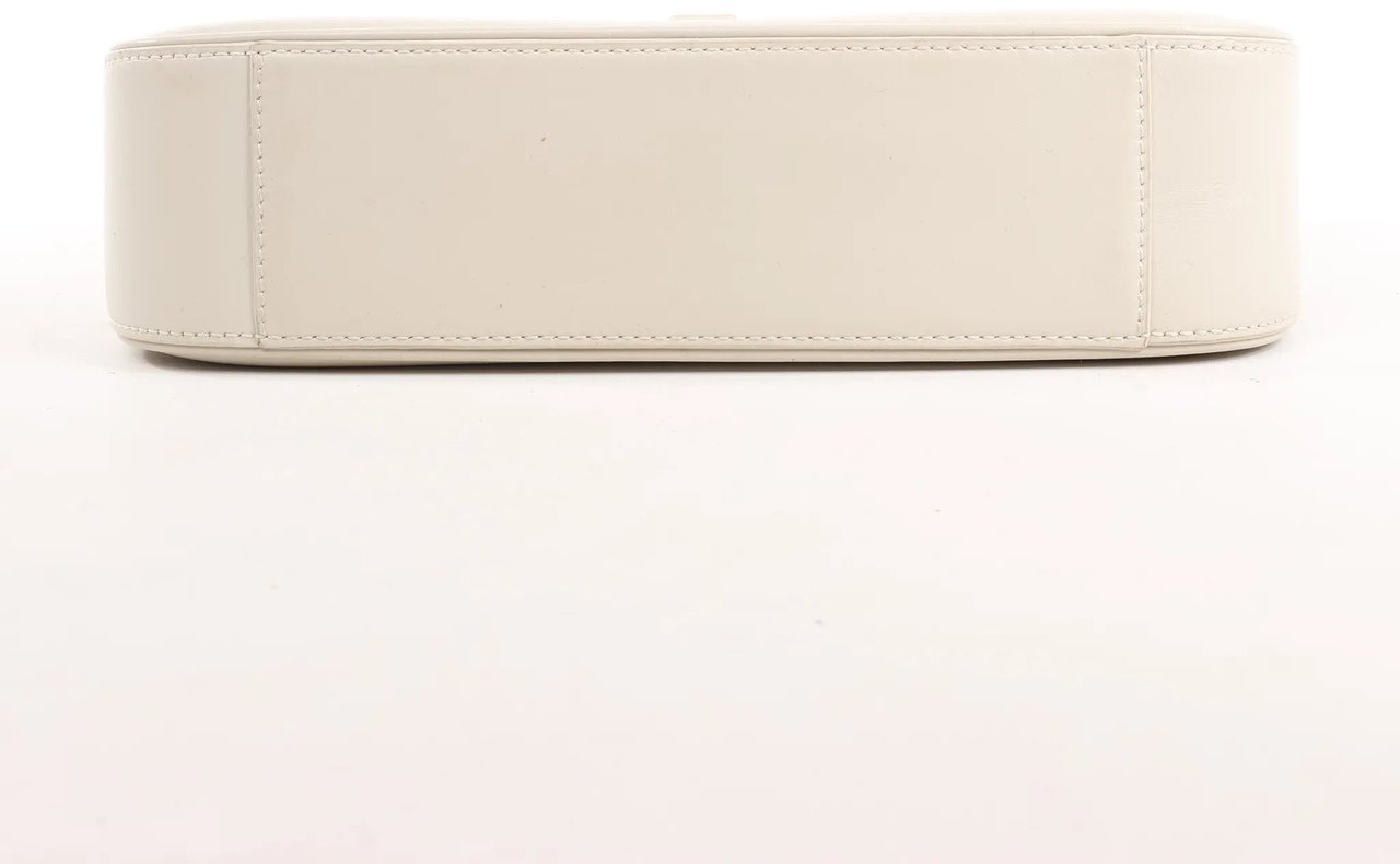 Saint Laurent Saint Laurent Le 5 à 7 Small Leather Shoulder Bag in Beige 657228 Beige