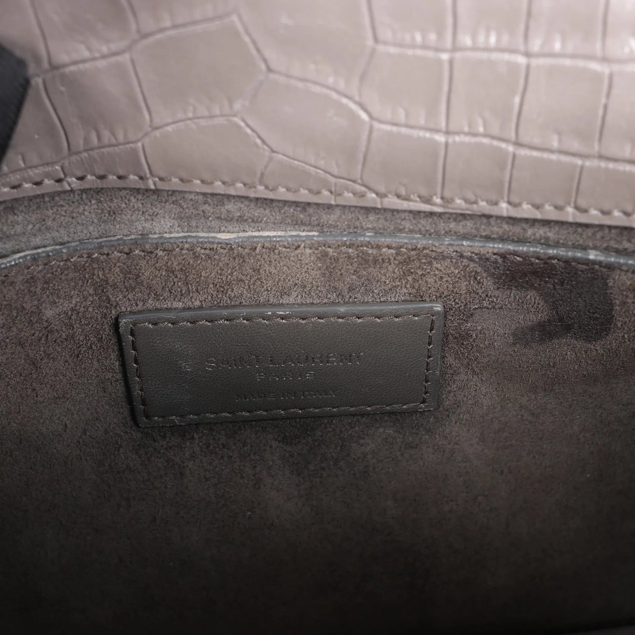 Saint Laurent Saint Laurent Paris Sunset Medium Mock Croc Shoulder Bag in Gray 442906 Grijs