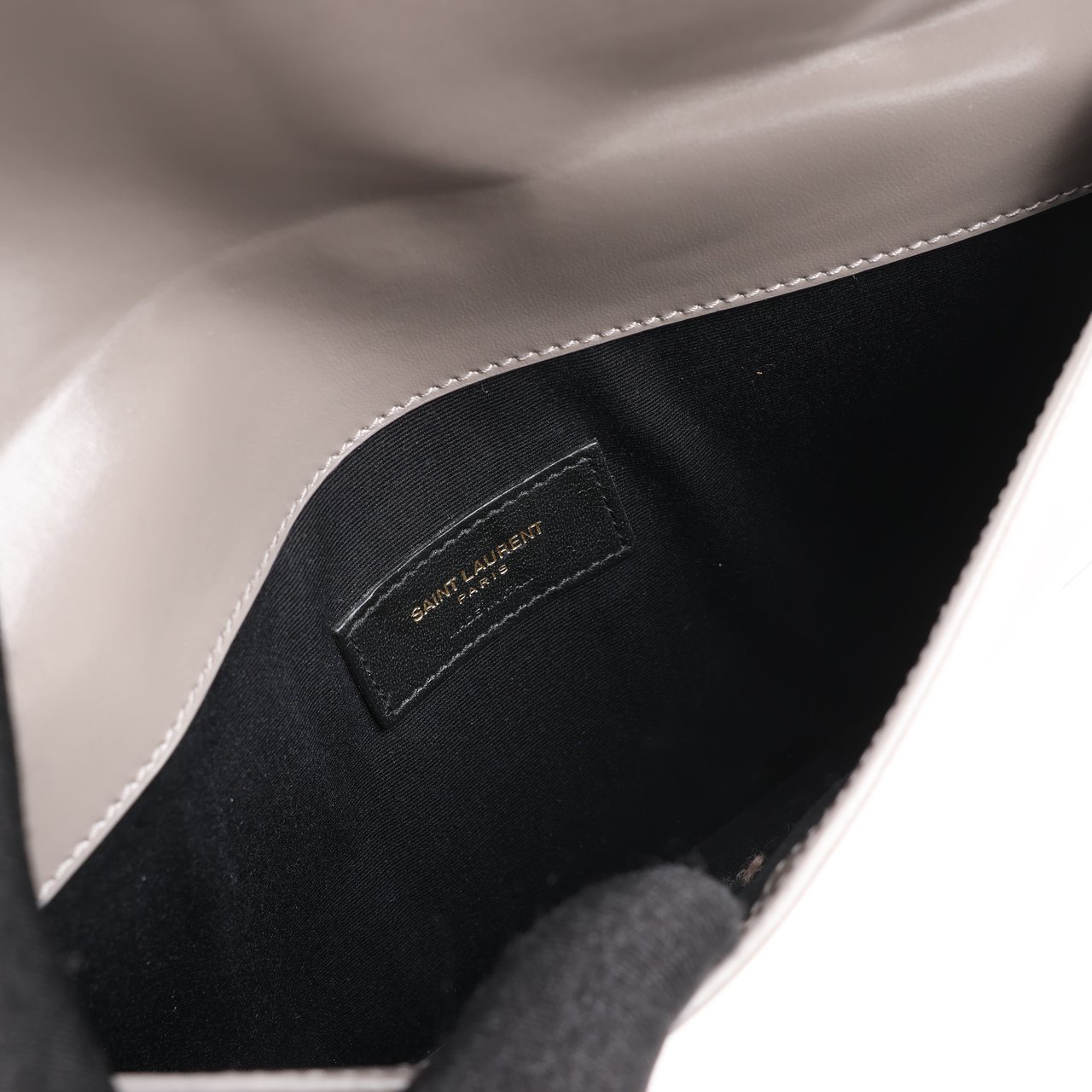 Saint Laurent Saint Laurent Paris Uptown Leather Handbag in Gray 557653 Grijs