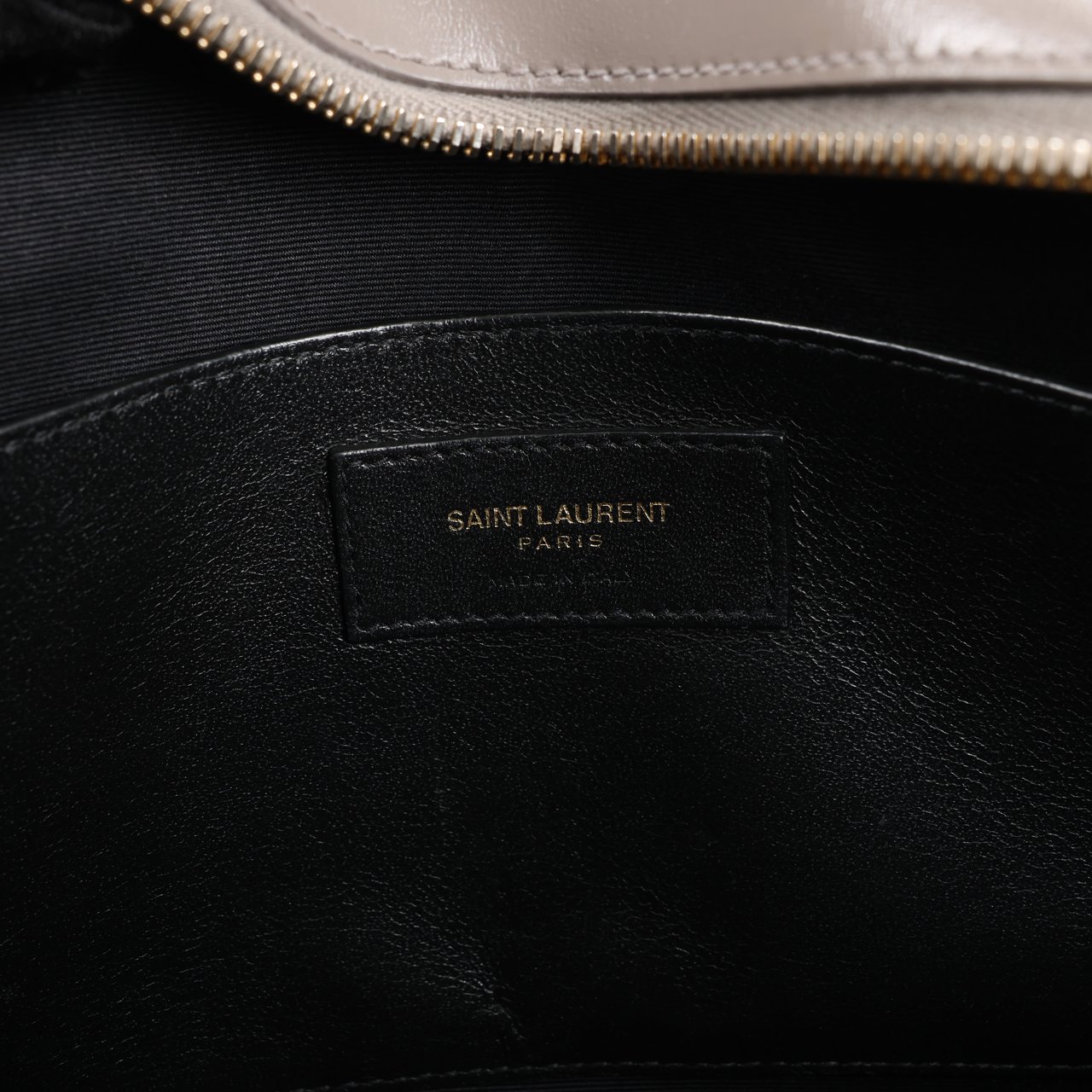 Saint Laurent Saint Laurent Paris Uptown Leather Handbag in Gray 557653 Grijs