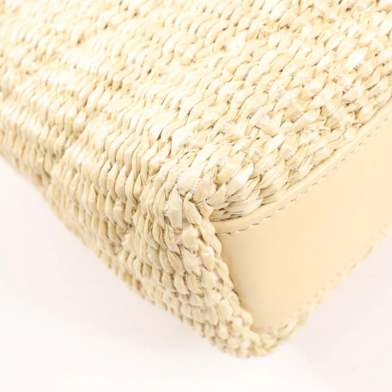 Saint Laurent Saint Laurent Paris Loulou Raffia x Leather Crossbody Bag in Beige 467072 Beige