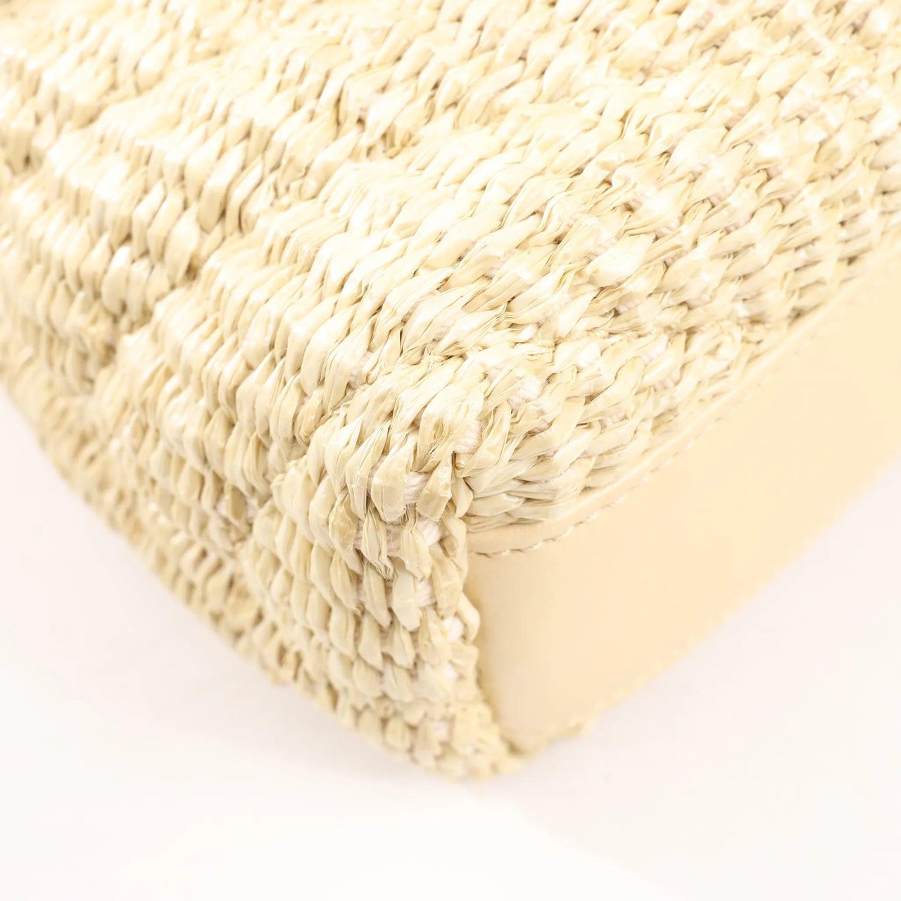 Saint Laurent Saint Laurent Paris Loulou Raffia x Leather Crossbody Bag in Beige 467072 Beige