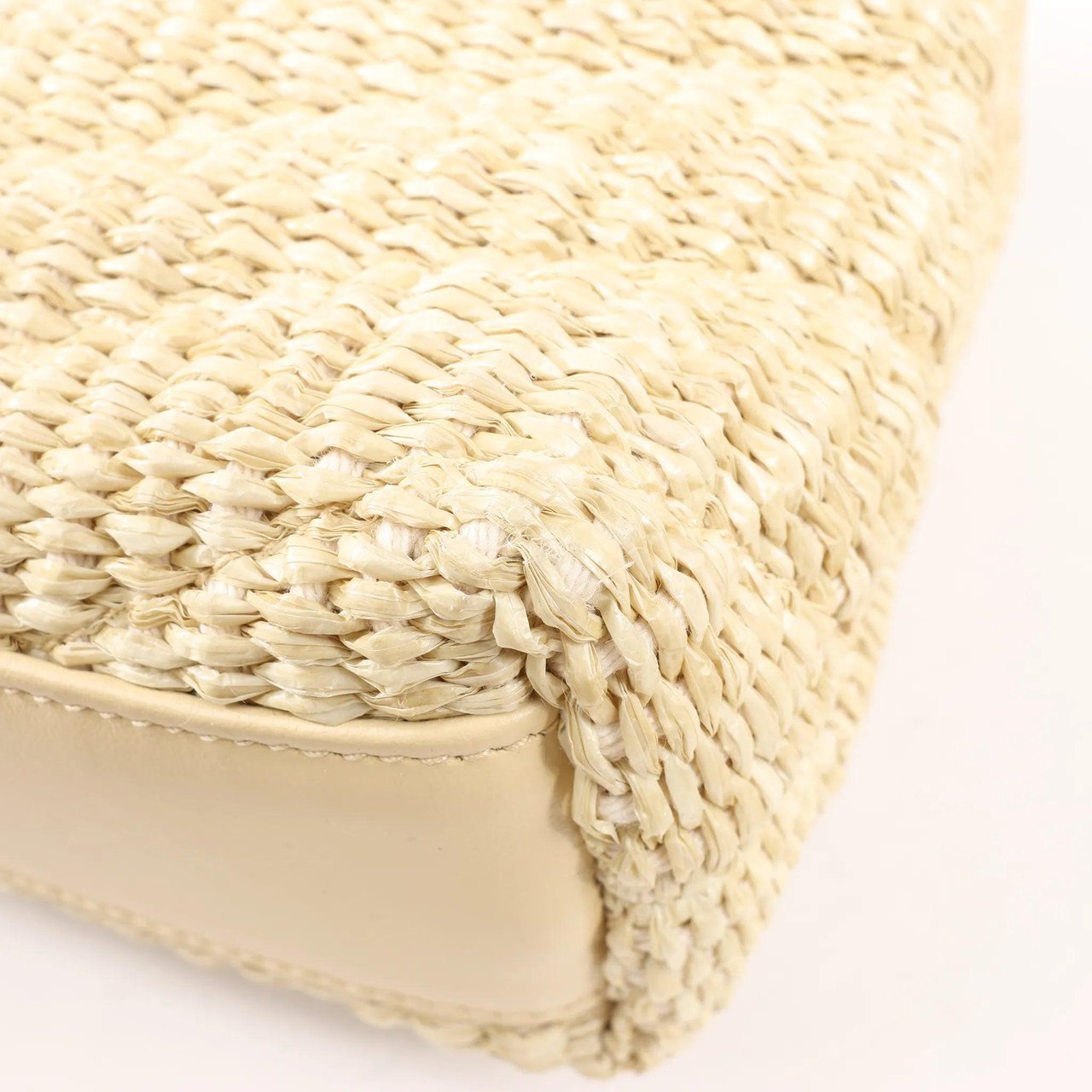 Saint Laurent Saint Laurent Paris Loulou Raffia x Leather Crossbody Bag in Beige 467072 Beige