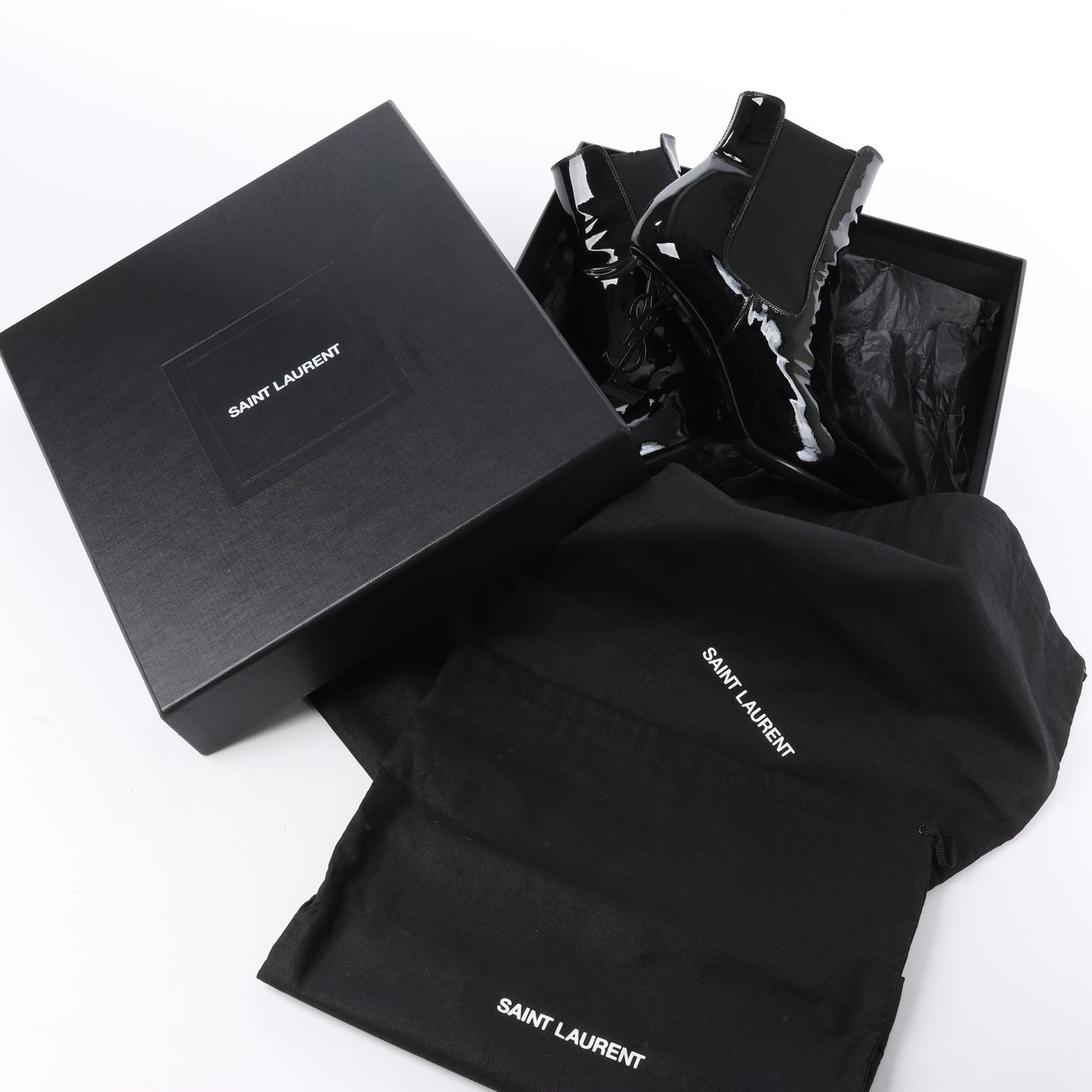 Saint Laurent Saint Laurent Paris Opium Patent leather Ankle Boots in Black AU484171 , Size 37.5 EU Zwart