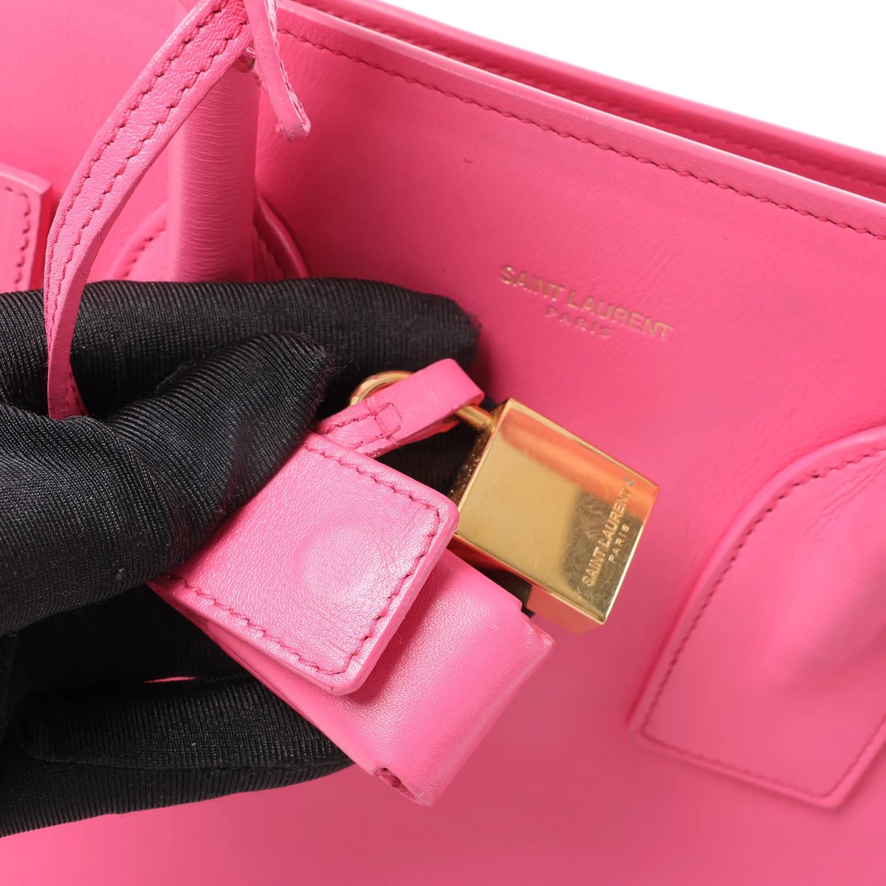 Saint Laurent Paris Sac de Jour Leather Handbag in Pink 324823 Roze