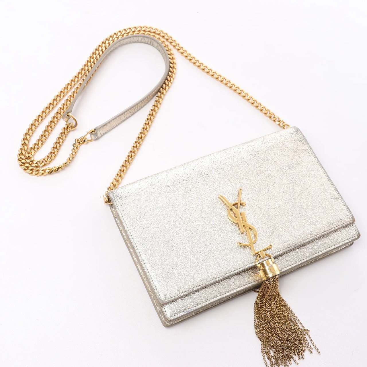 Saint Laurent Paris Kate Small Tassel Crossbody Bag in Silver Glitter Zilver