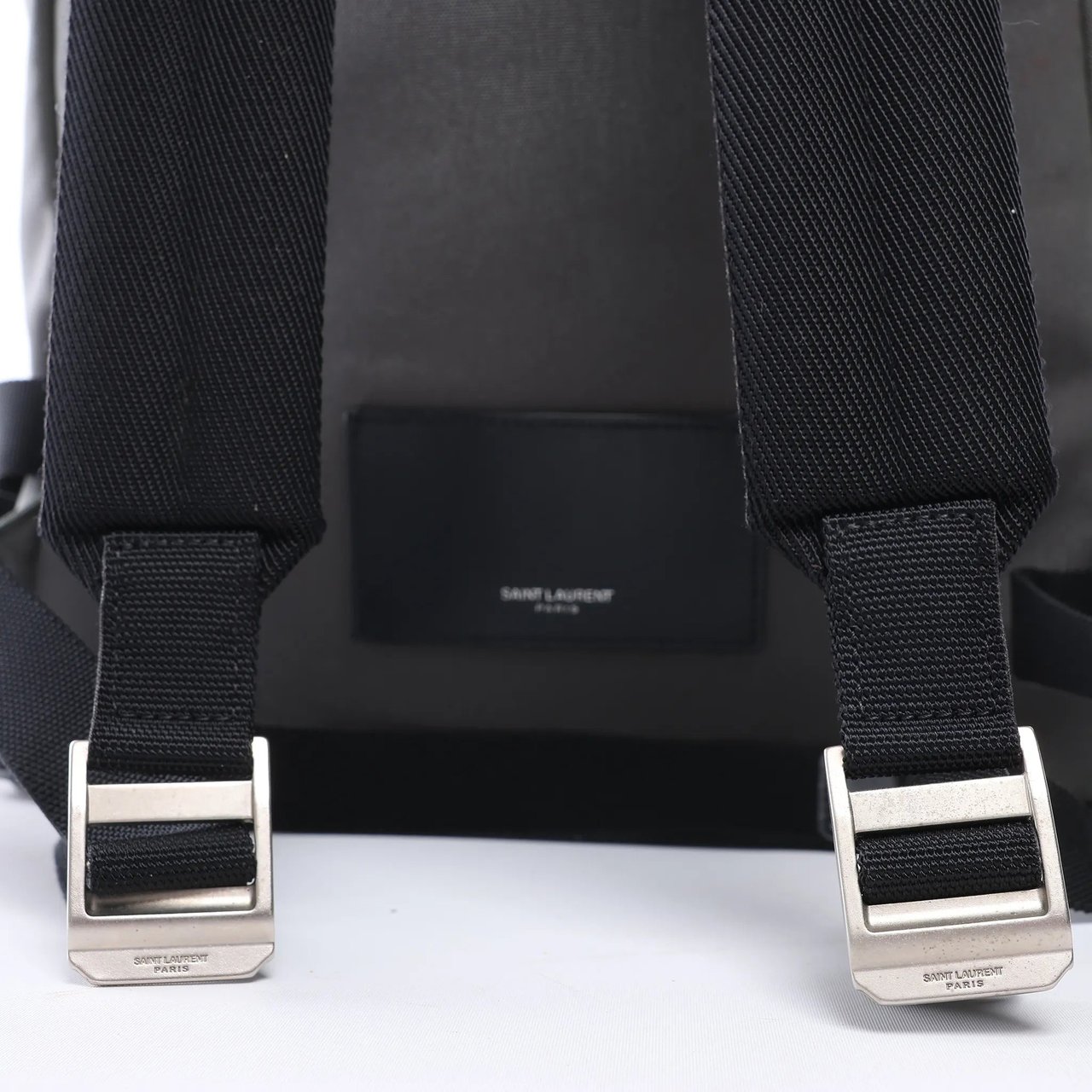 Saint Laurent Paris Livington Canvas & Leather Backpack in Gray 481005 Grijs