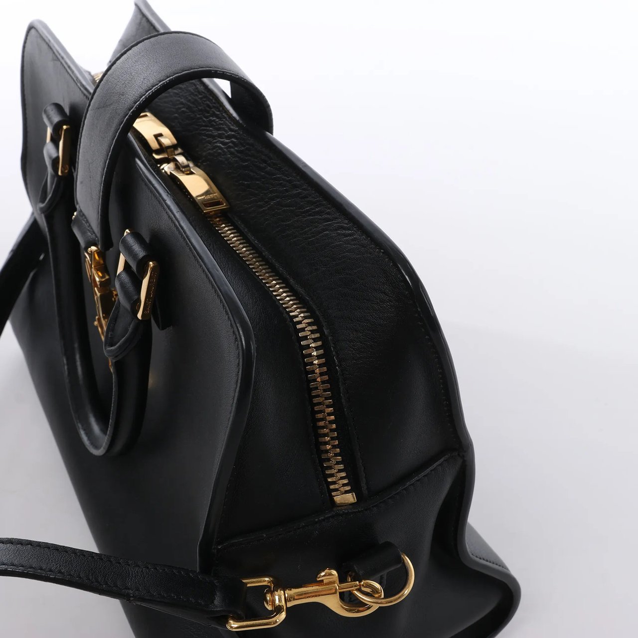 Saint Laurent Paris Baby Cabas Leather Handbag in Black 372087 Zwart