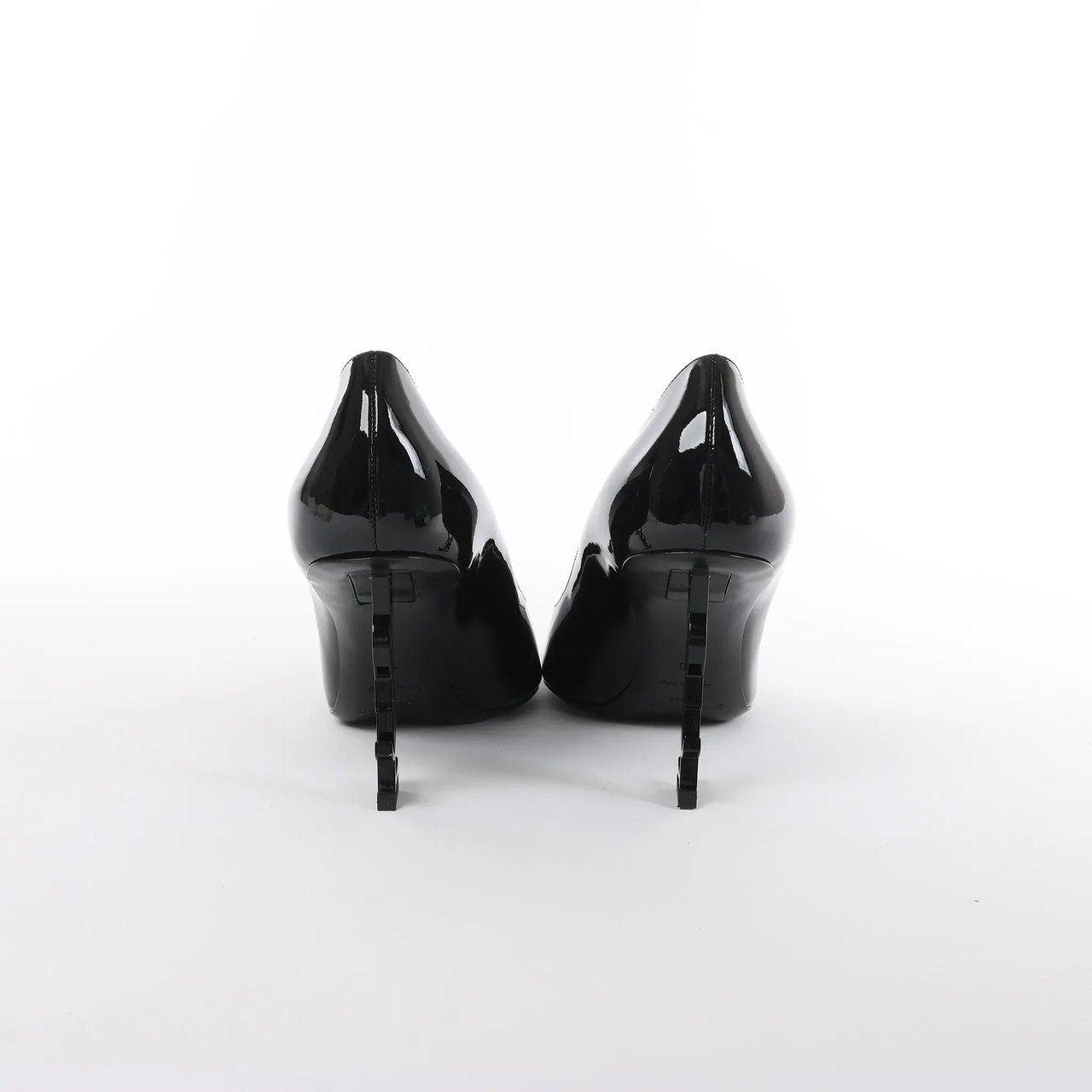 Saint Laurent Opium Patent Leather Heels in Black 484160, Size 40 EU Zwart