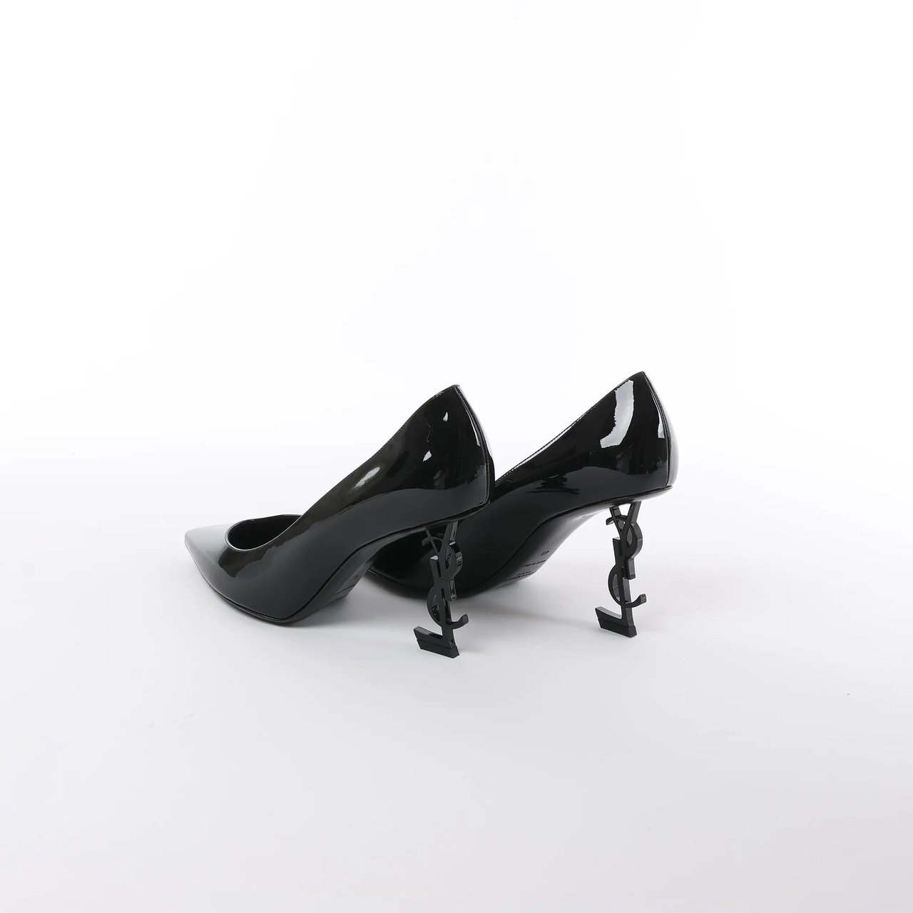 Saint Laurent Opium Patent Leather Heels in Black 484160, Size 40 EU Zwart