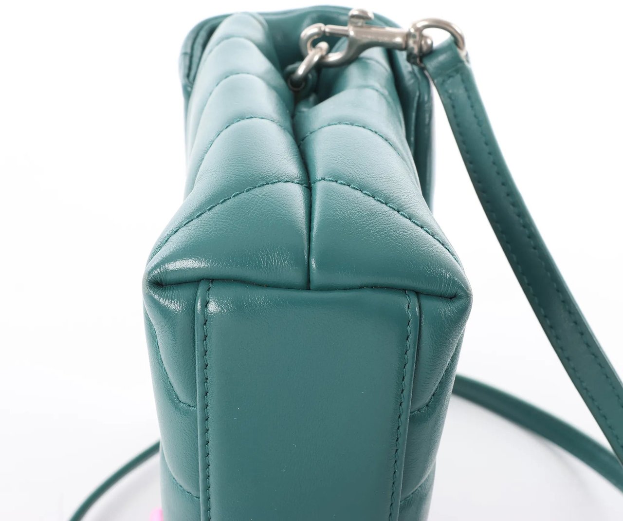 Saint Laurent Paris Loulou Puffer Leather Chain Crossbody Bag in Green 467072 Groen