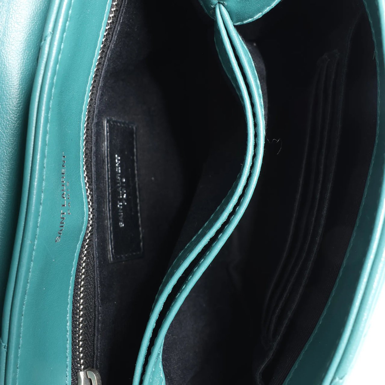 Saint Laurent Paris Loulou Puffer Leather Chain Crossbody Bag in Green 467072 Groen