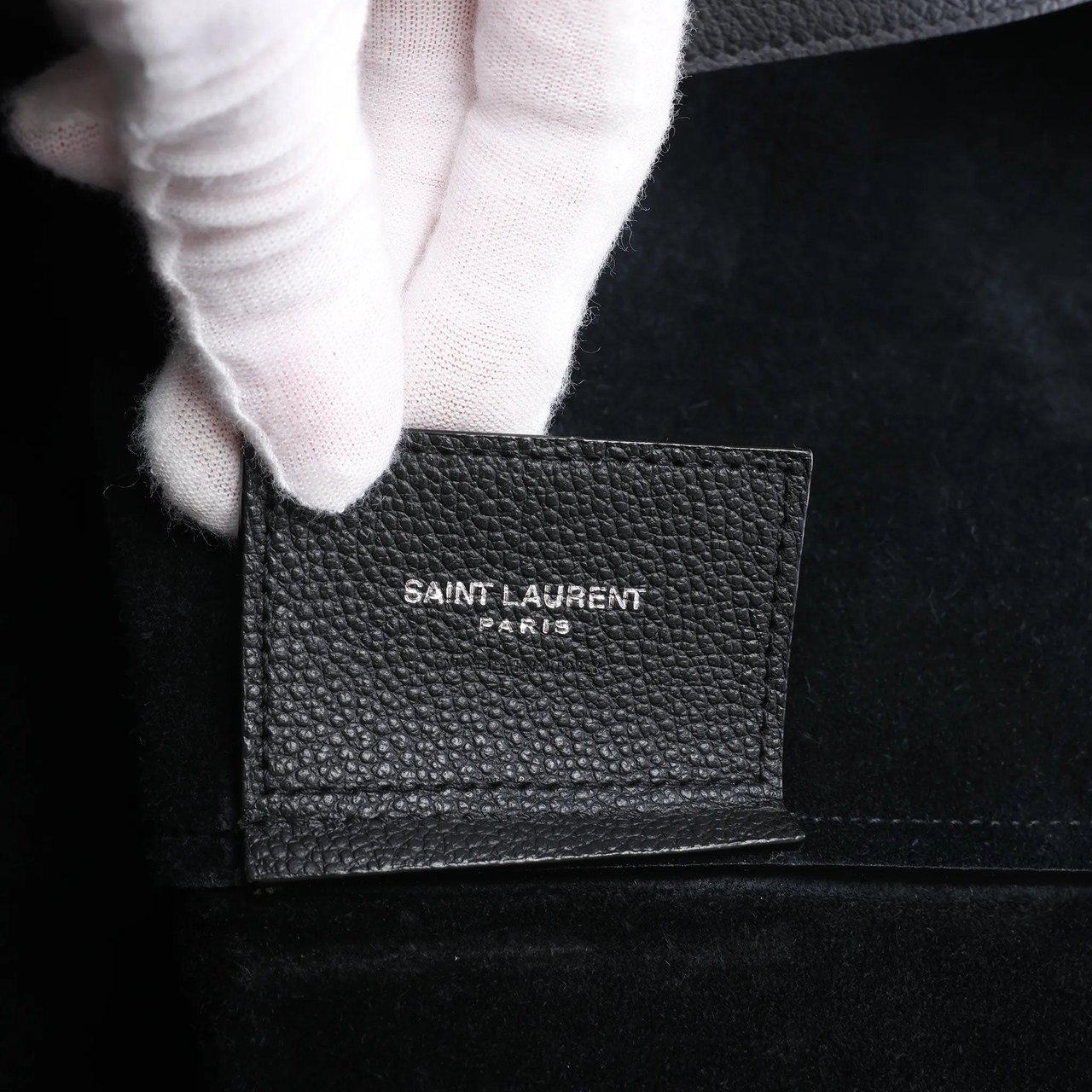Saint Laurent Paris Shopping Leather Shoulder Bag in Black 683655 Zwart