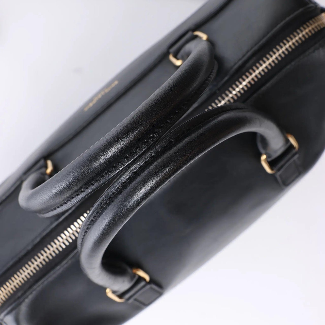 Saint Laurent Paris Duffle Baby Leather 2Way Handbag in Black 330958 Zwart