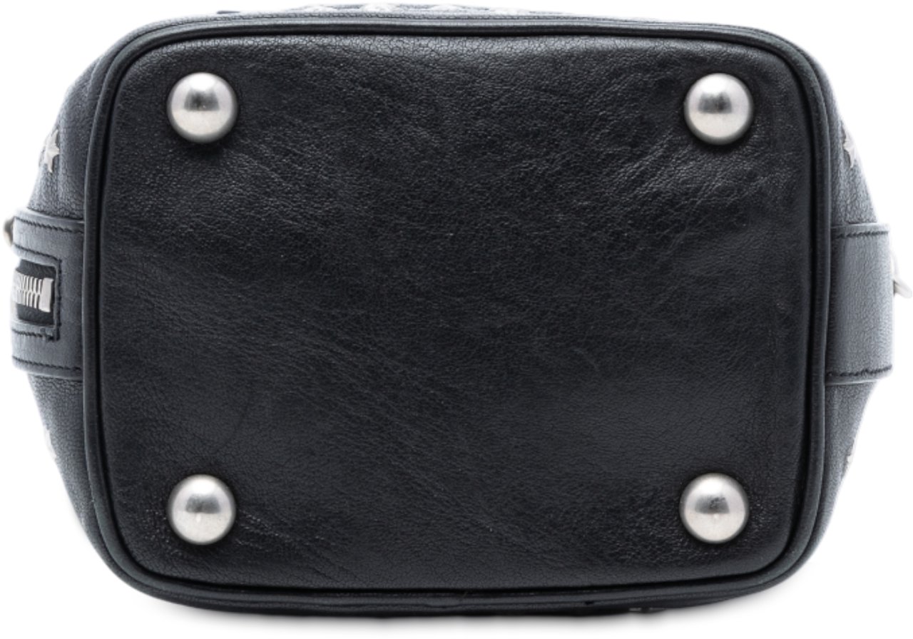 Saint Laurent Small Star Studded Calfskin Emmanuelle Bucket Bag Zwart