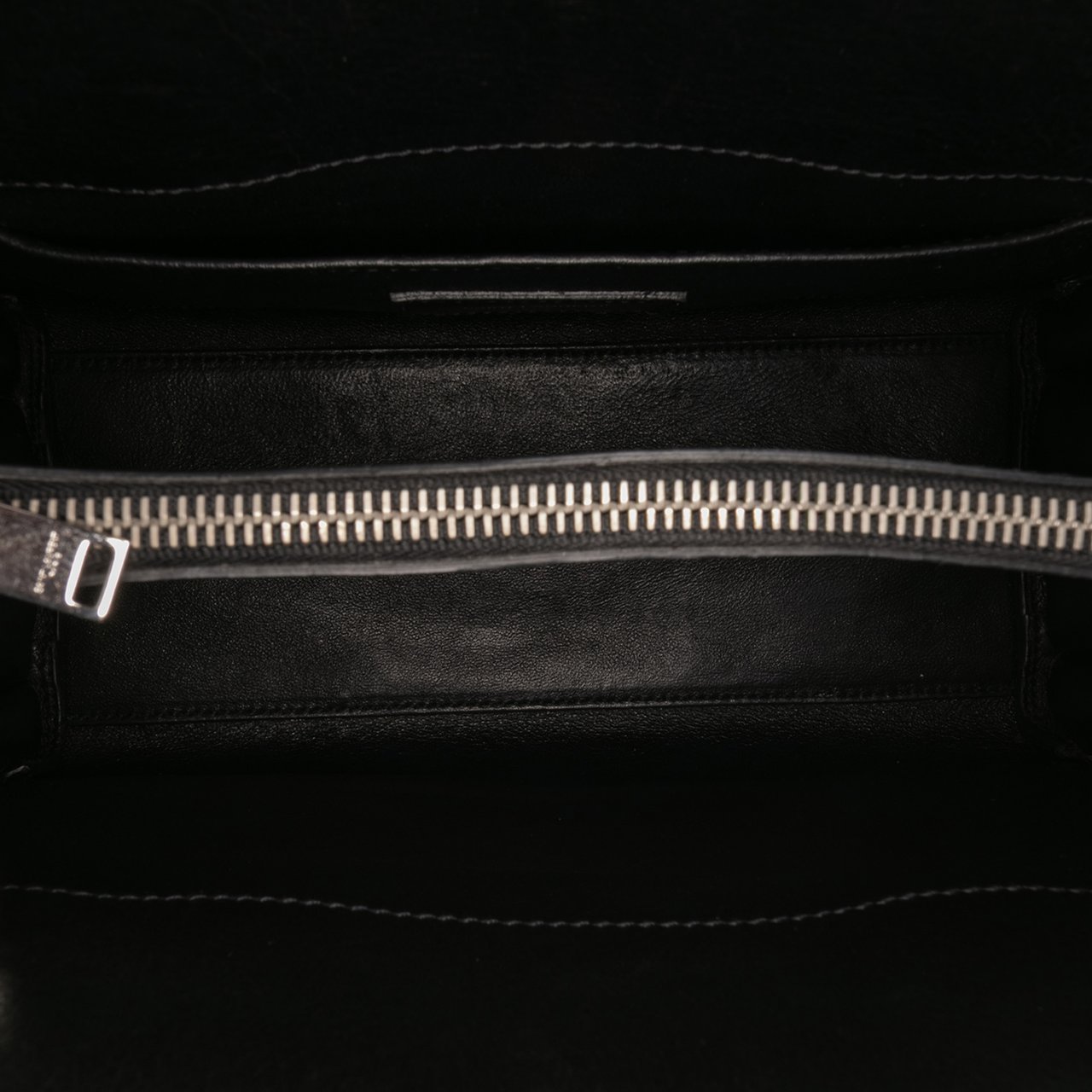 Saint Laurent Baby Leather Patch Embellished Sac De Jour Satchel Zwart