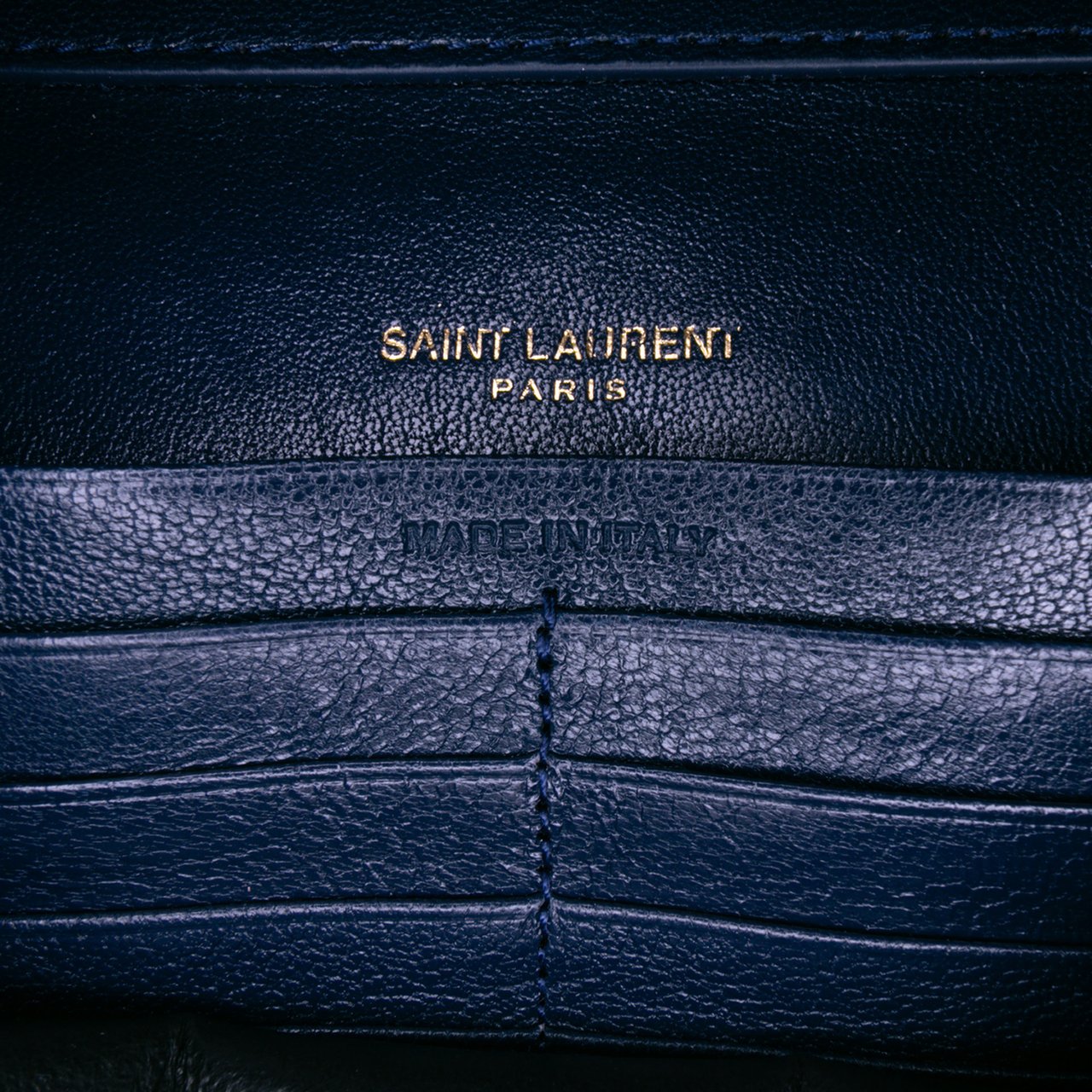 Saint Laurent Quilted Diamond Lambskin Becky Wallet on Chain Blauw