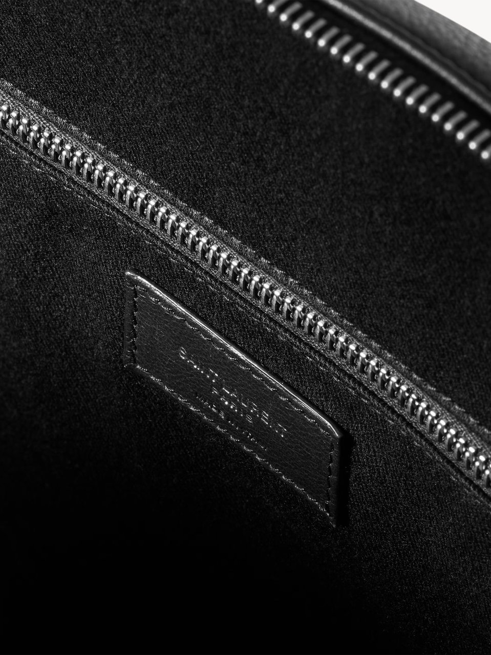 Saint Laurent Black Bowling Rectangular Leather Duffle Zwart
