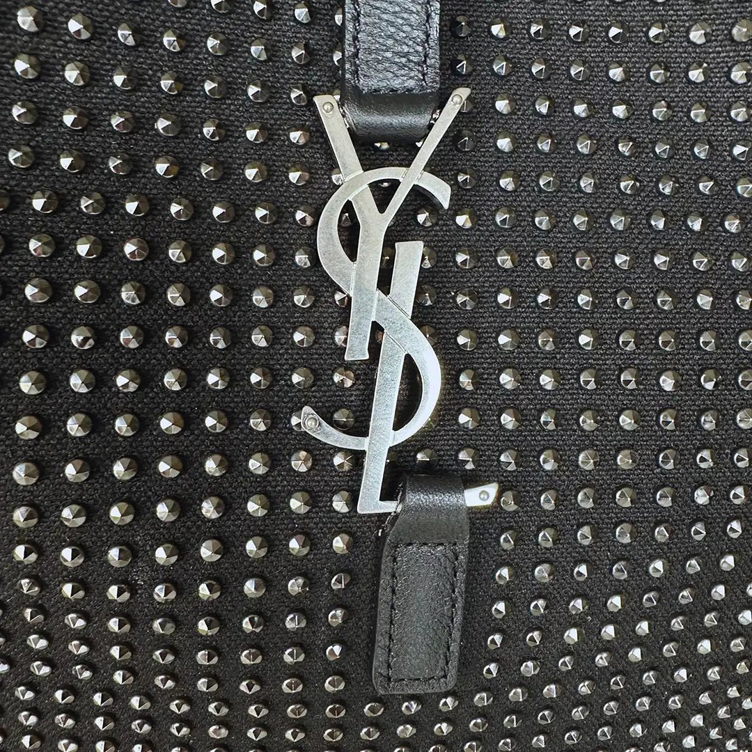 Saint Laurent Saint Laurent medium hobo bag LE 5 À 7 black rivets / mint condition Zwart