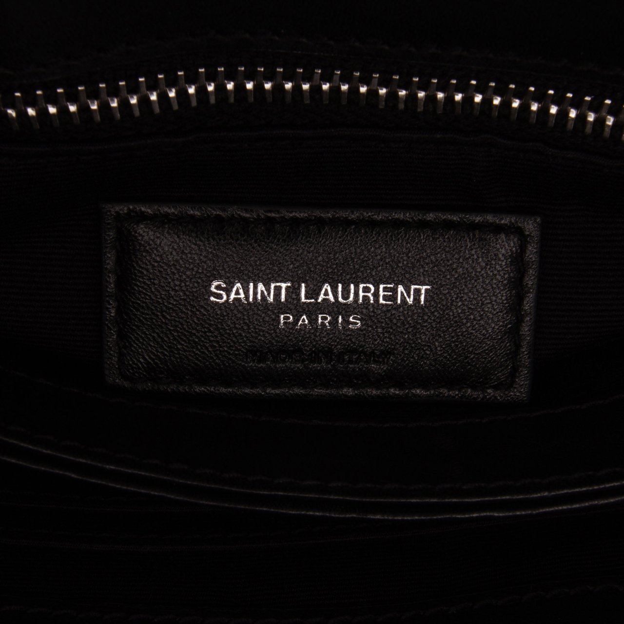 Saint Laurent Toy Shearling Loulou Crossbody Zwart