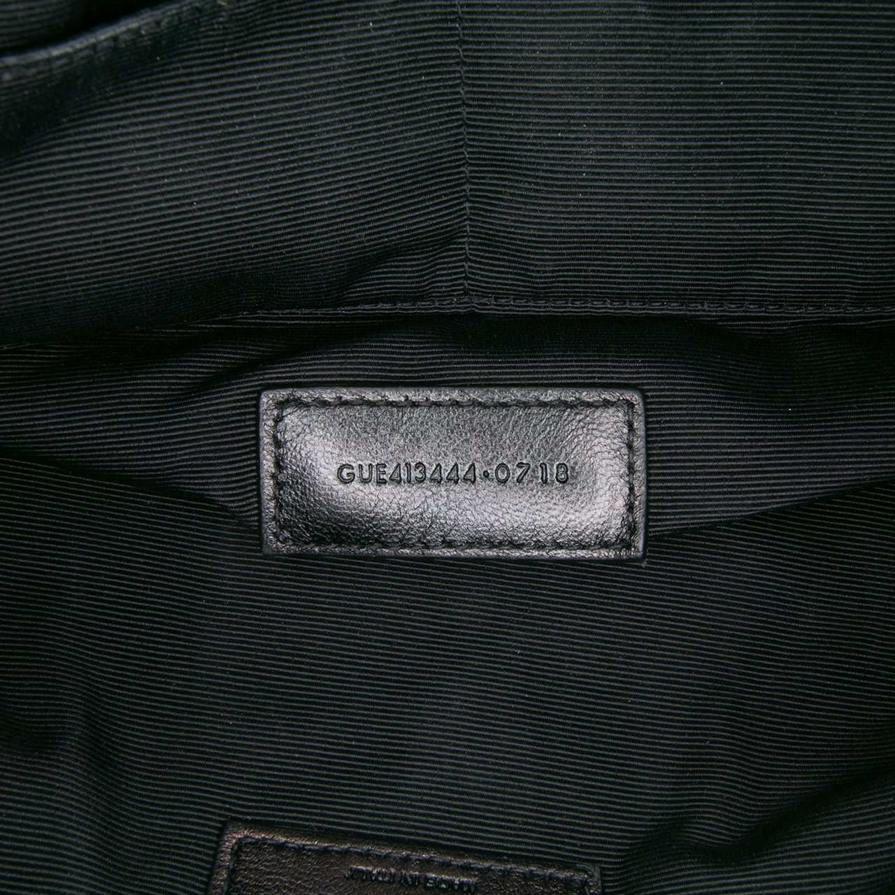 Saint Laurent Calfskin Matelasse Monogram Document Holder Zwart