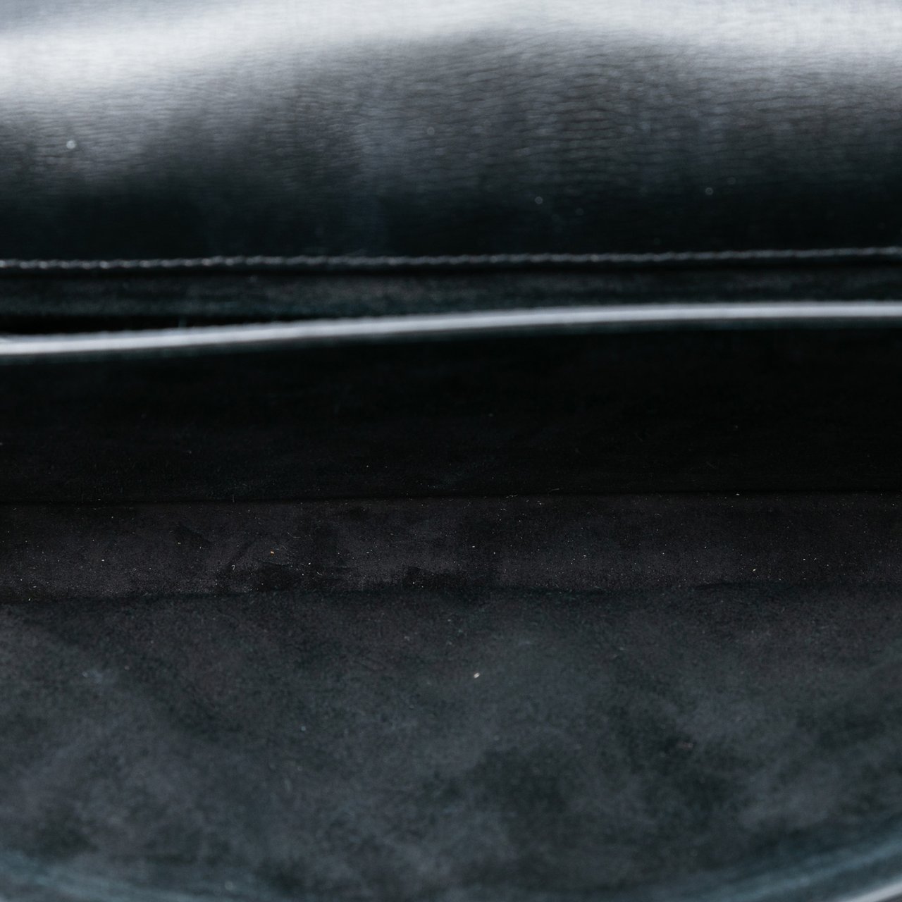 Saint Laurent Large Calfskin Monogram Sunset Crossbody Zwart