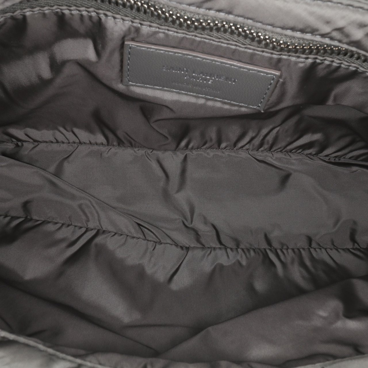 Saint Laurent Nylon Le 5 A 7 Shoulder Bag Grijs