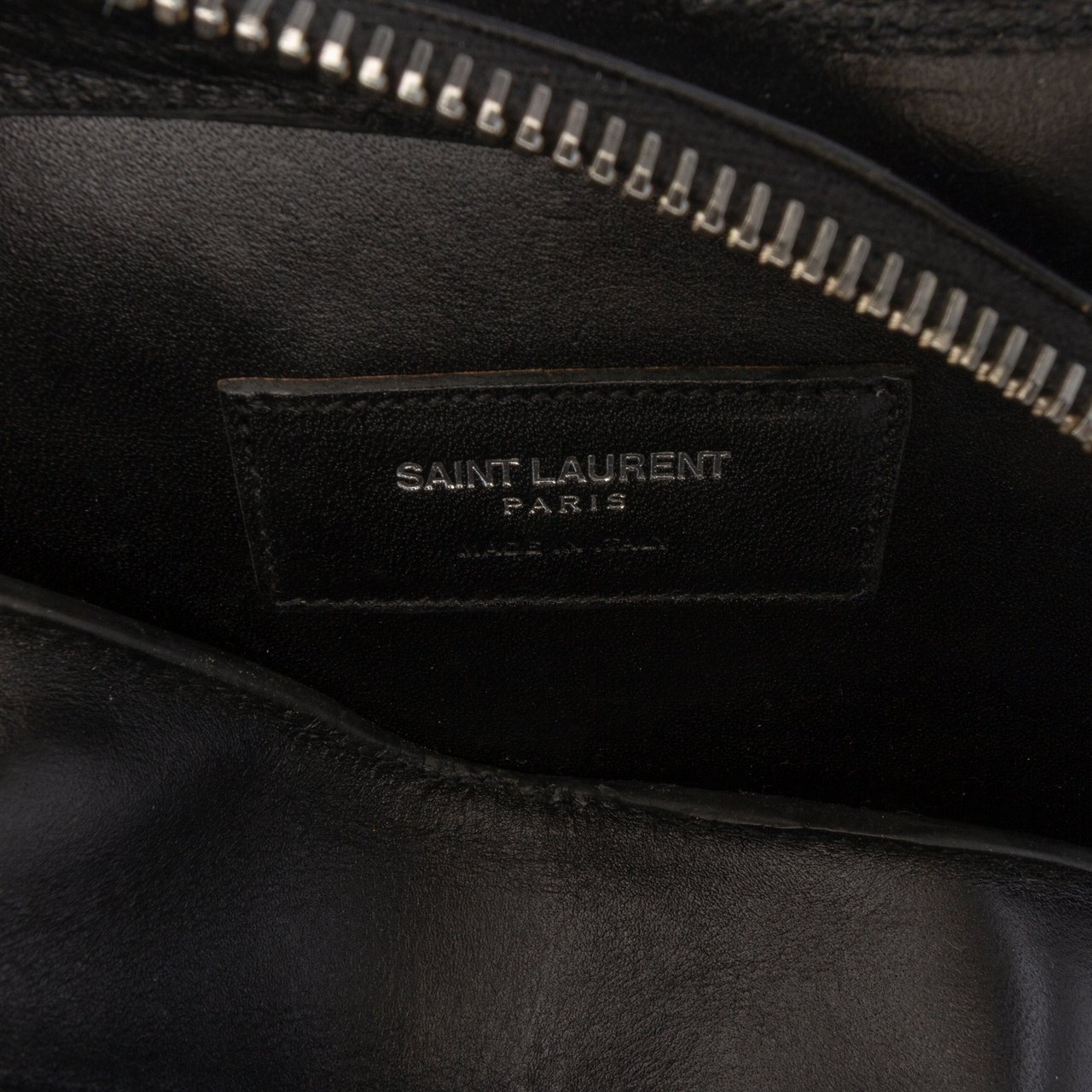 Saint Laurent Sequined Bo Gun Chain Crossbody Zwart