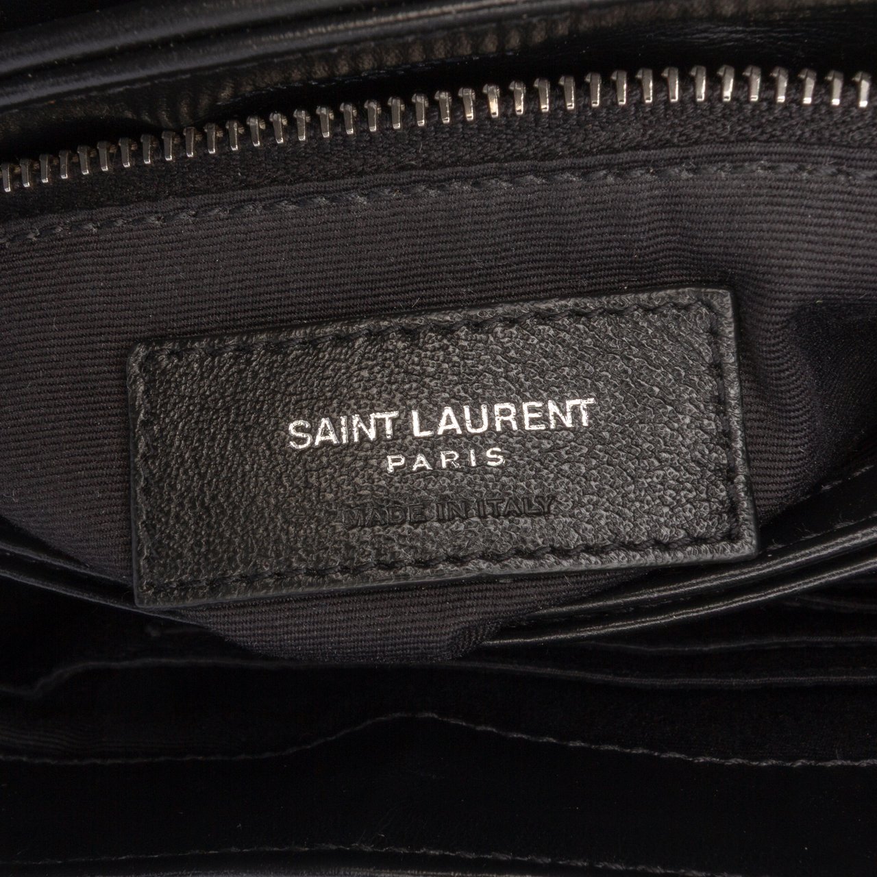 Saint Laurent Toy Leather Monogram LouLou Crossbody Zwart