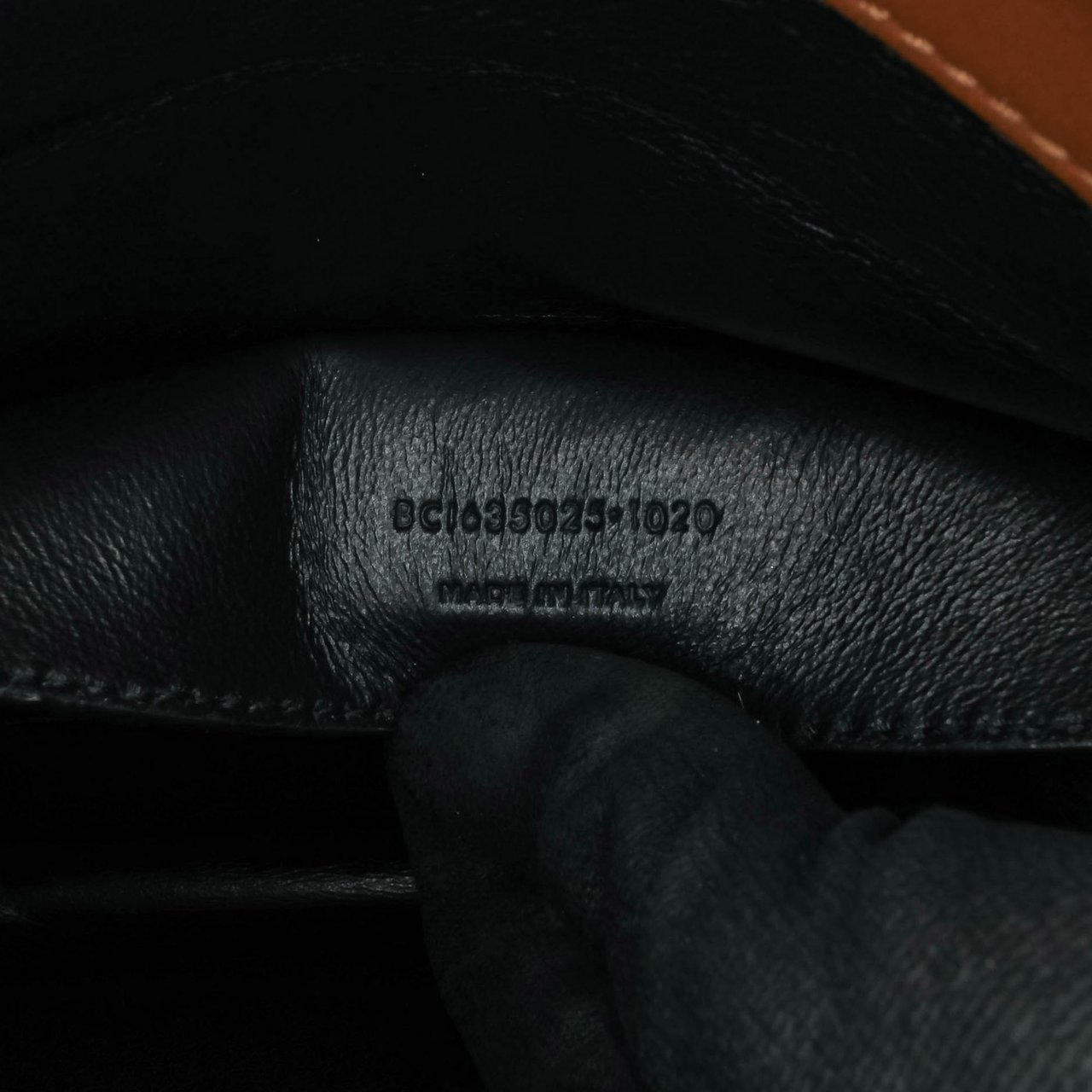 Saint Laurent Medium Denim Solferino Crossbody Blauw