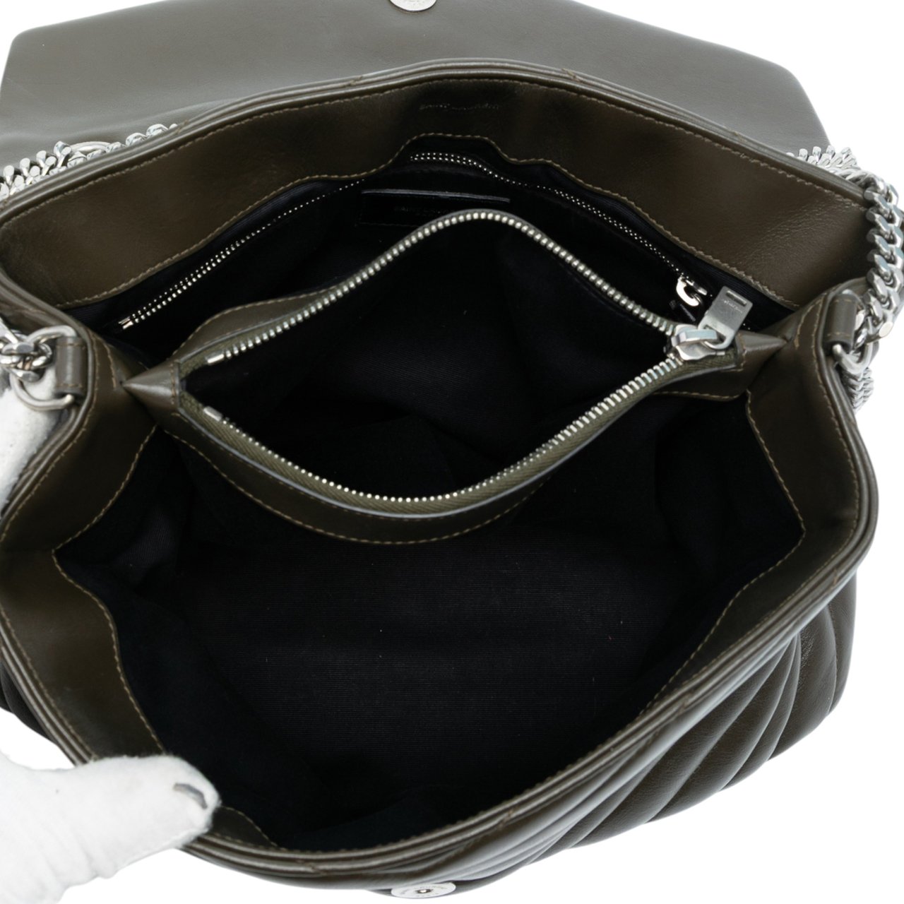 Saint Laurent Medium Matelasse Leather Monogram LouLou Chain Bag Groen