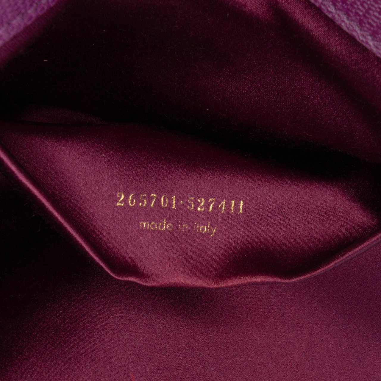 Saint Laurent Textured Leather Chyc Ligne Clutch Paars