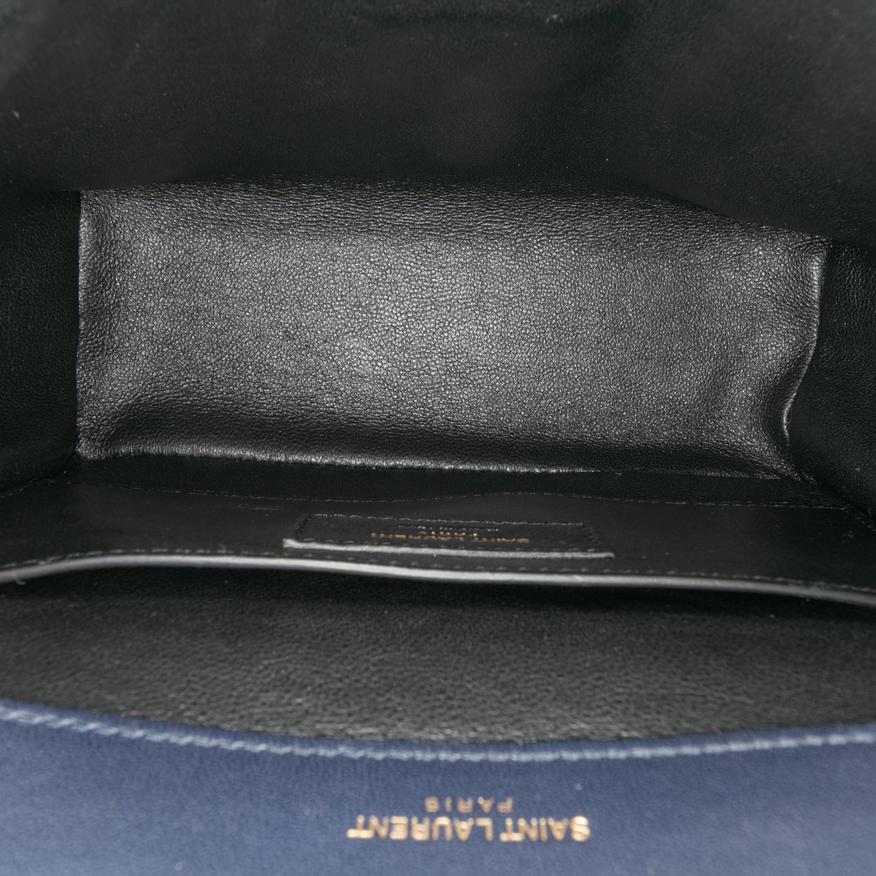 Saint Laurent Medium Lambskin Monogram Vicky Chain Bag Blauw