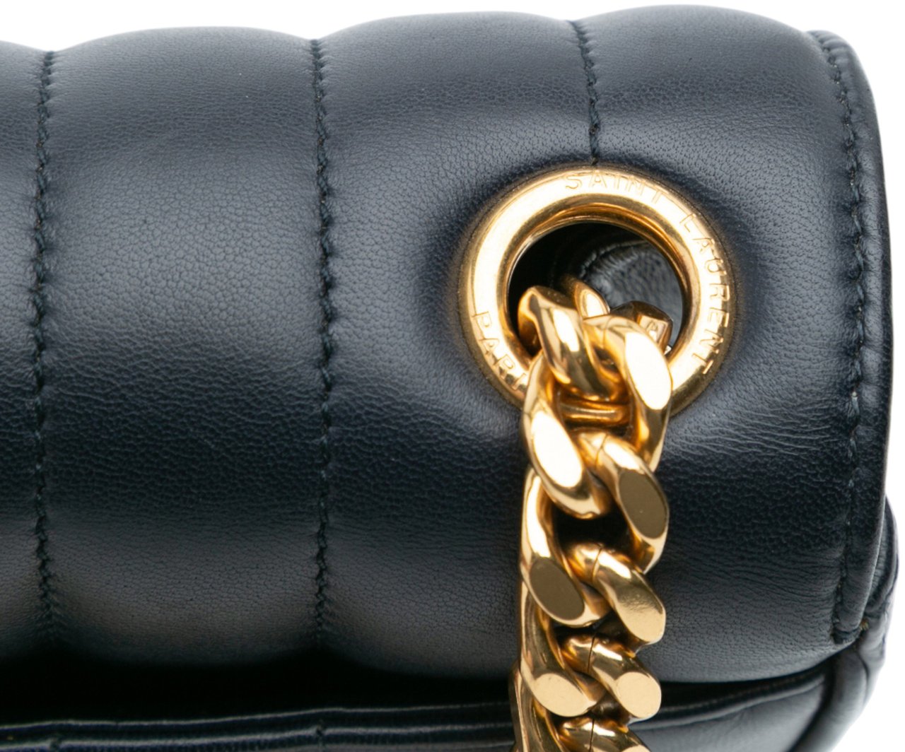 Saint Laurent Medium Lambskin Monogram Vicky Chain Bag Blauw
