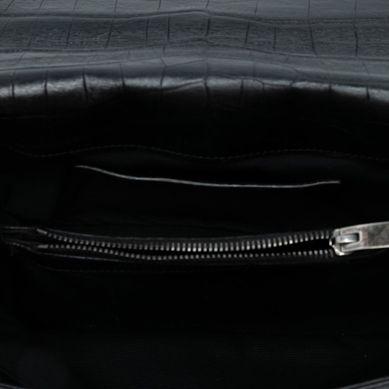 Saint Laurent Medium Croc Embossed Leather College Satchel Zwart