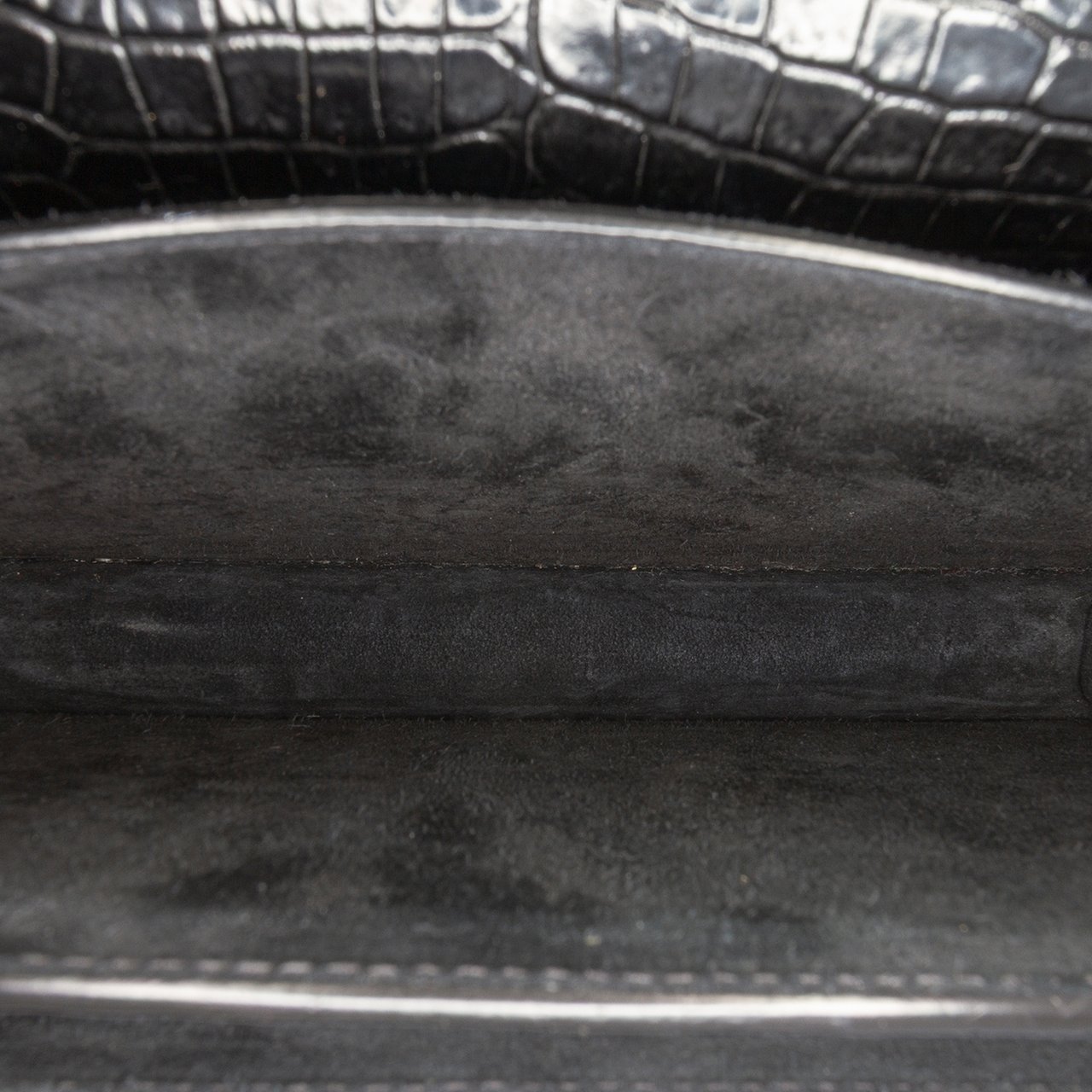 Saint Laurent Medium Croc Embossed Leather Sunset Crossbody Zwart