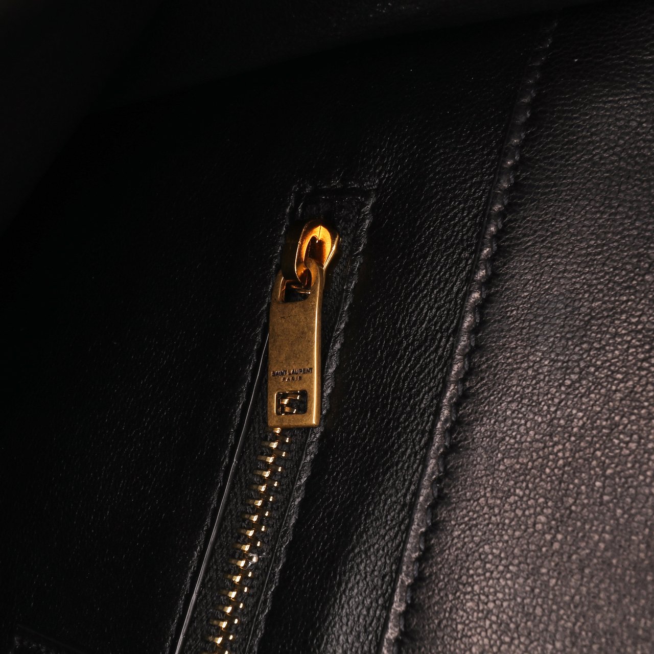 Saint Laurent Quilted Lambskin Gaby Shoulder Bag Zwart