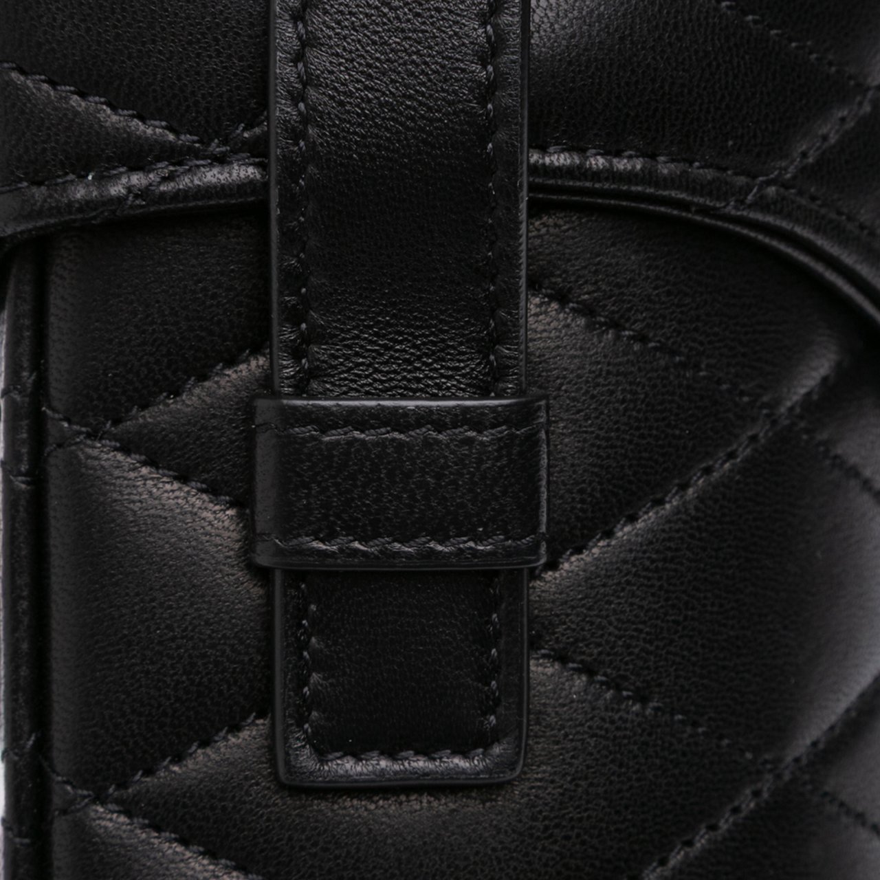 Saint Laurent Quilted Lambskin Monogram June Box Bag Zwart
