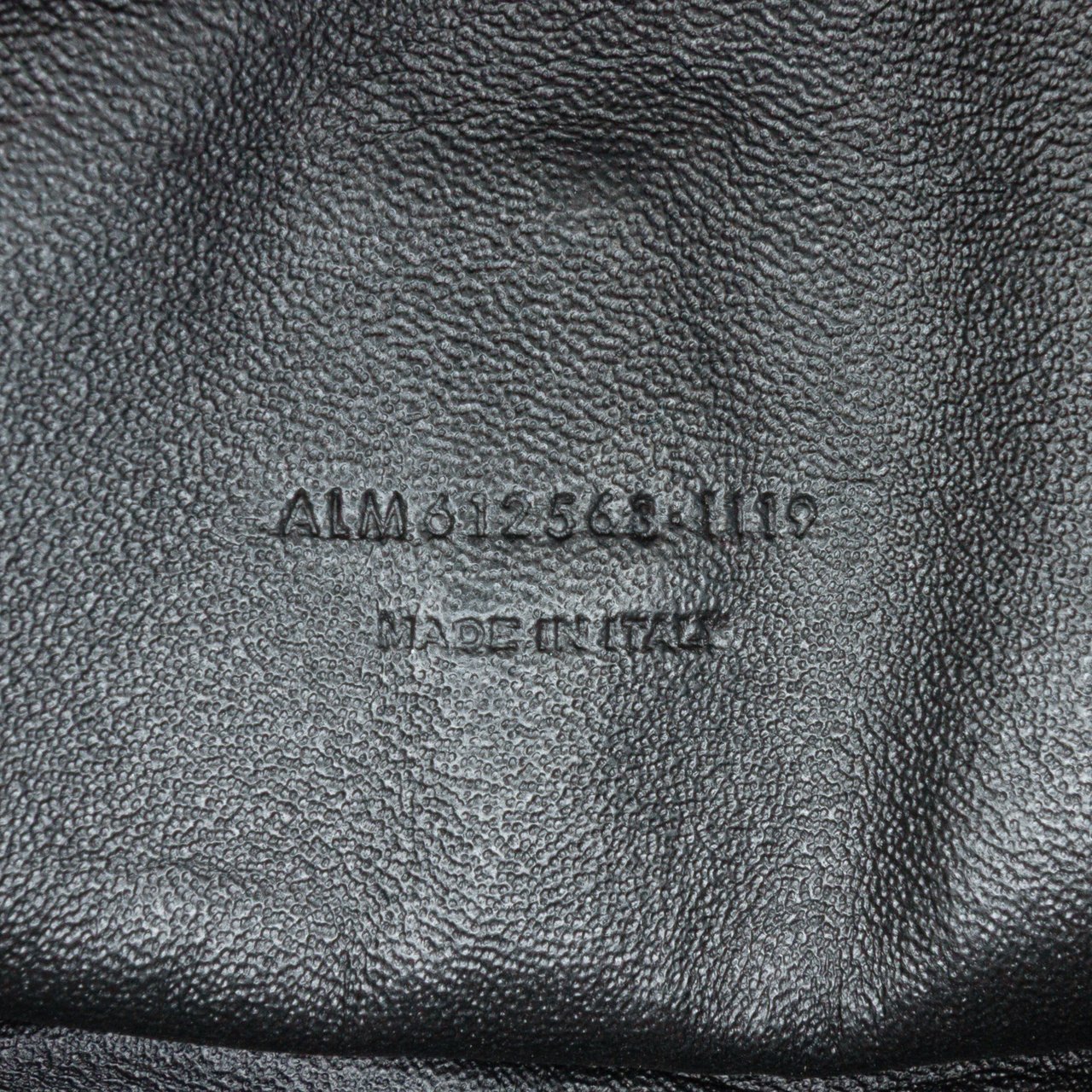 Saint Laurent Canvas Metallic Tiger Print Monogram Lou Camera Bag Zwart
