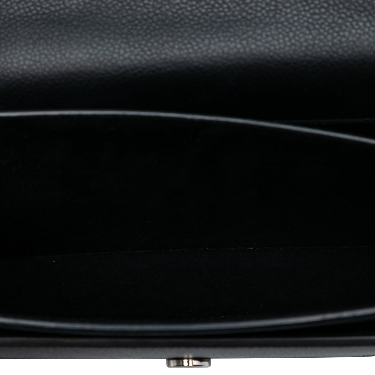 Saint Laurent Medium Grained Calfskin Monogram Sunset Crossbody Zwart