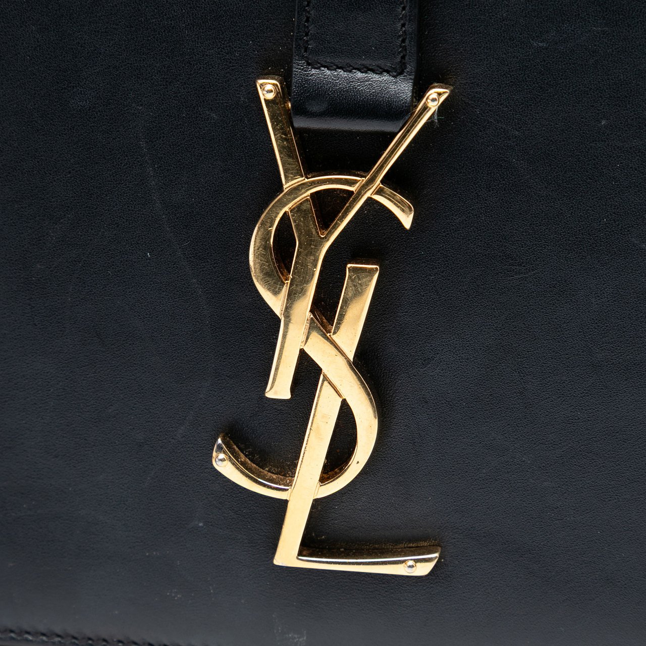 Saint Laurent Medium Leather Monogram Universite Bag Zwart