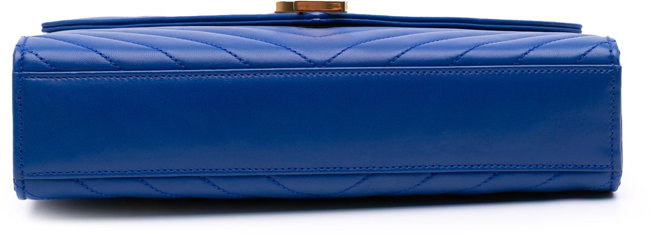 Saint Laurent Medium Matelasse Lambskin Monogram Envelope Shoulder Bag Blauw