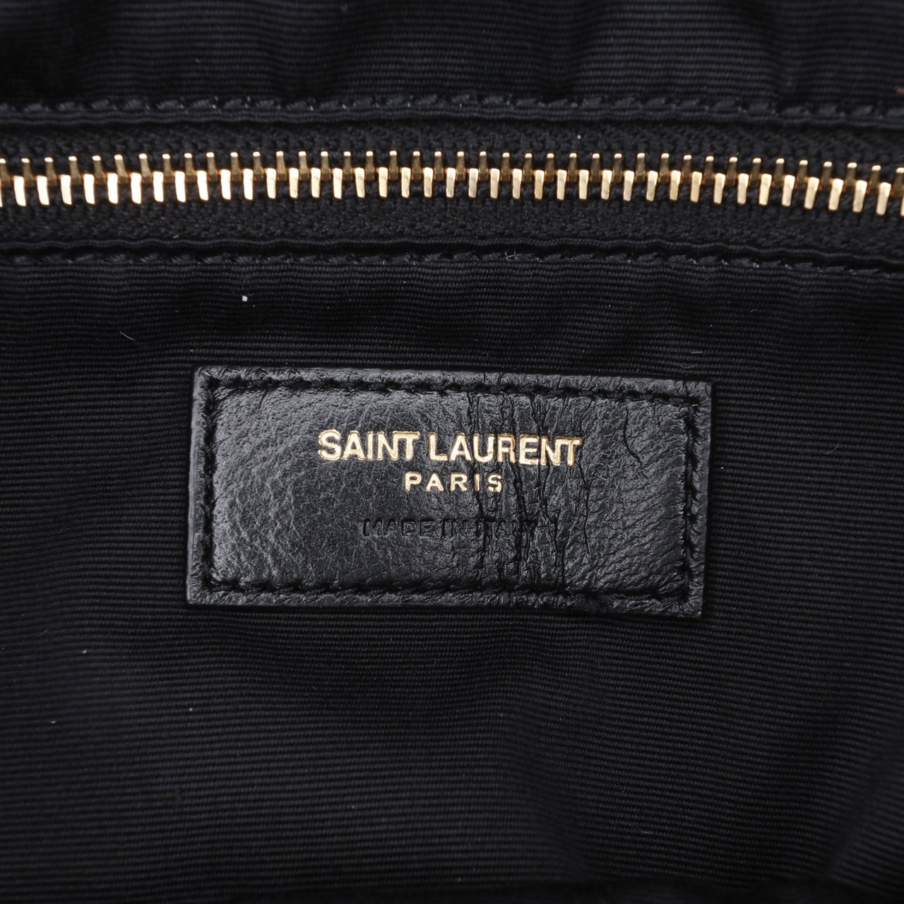Saint Laurent Medium Lambskin Cecile Bucket Bag Zwart