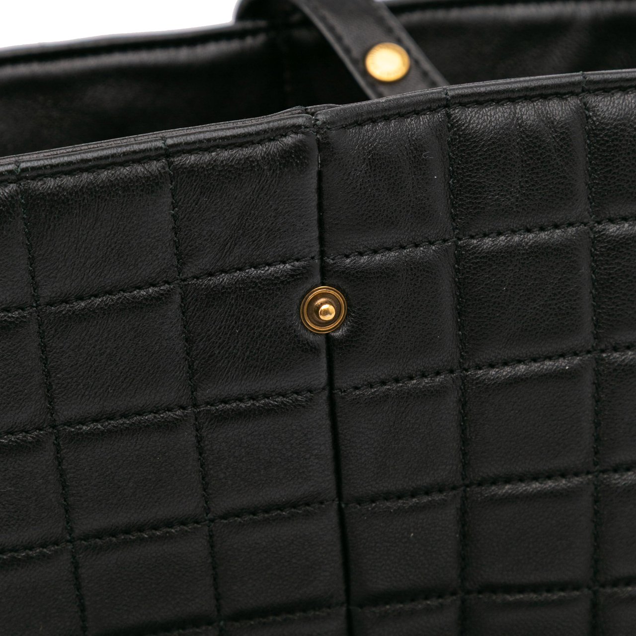Saint Laurent Medium Lambskin Cecile Bucket Bag Zwart
