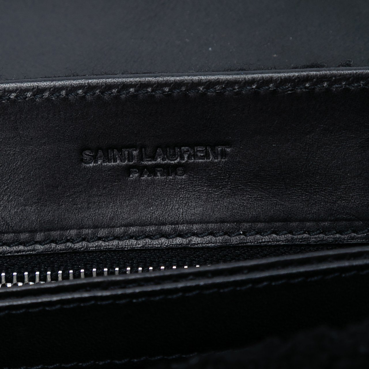 Saint Laurent Toy Shearling Loulou Crossbody Zwart