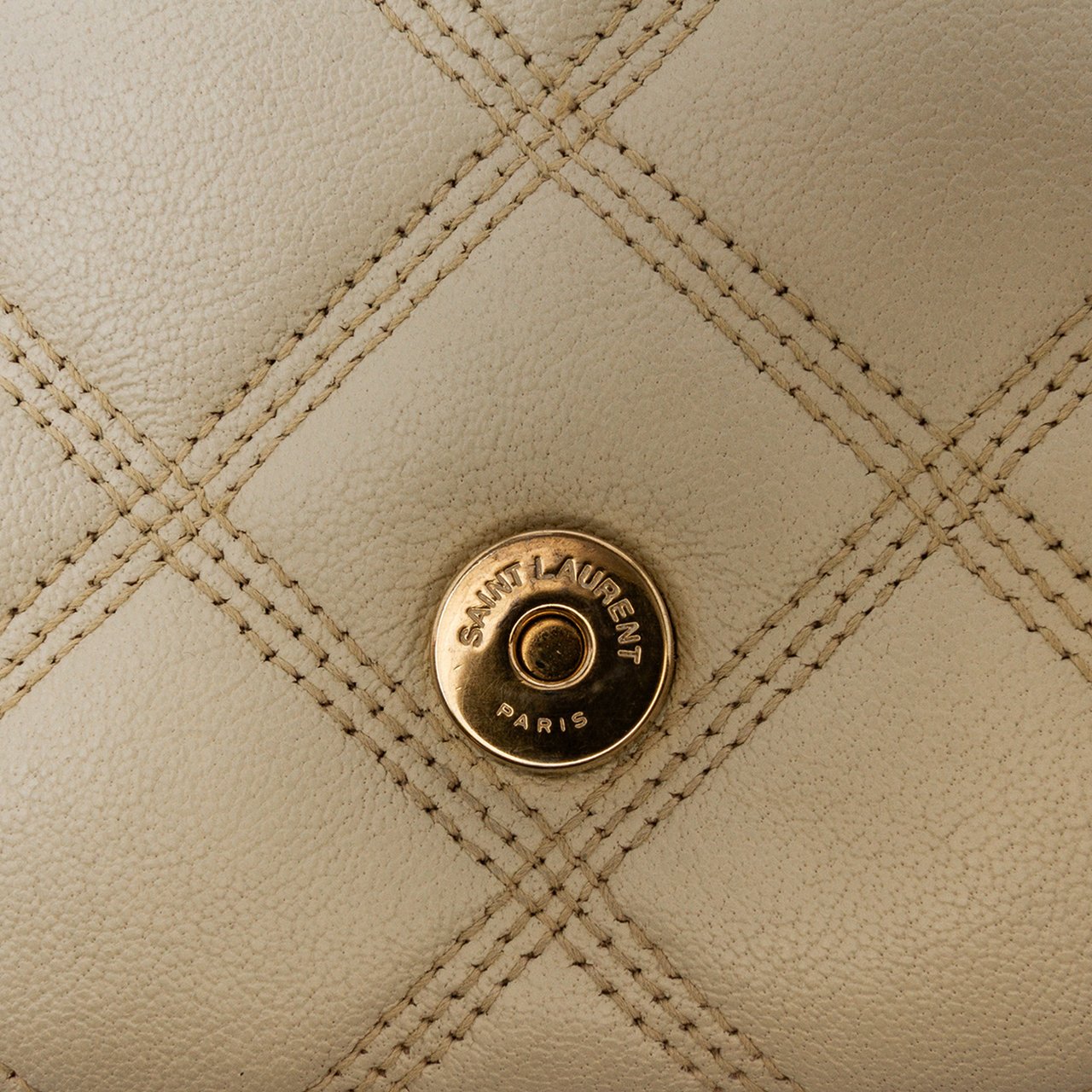 Saint Laurent Quilted Lambskin Diamond Becky Chain Wallet Wit