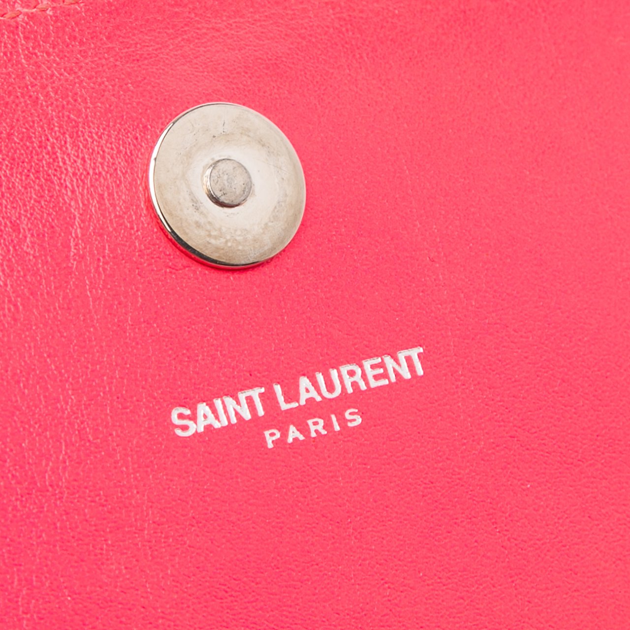 Saint Laurent Leather Cassandre Clutch Roze
