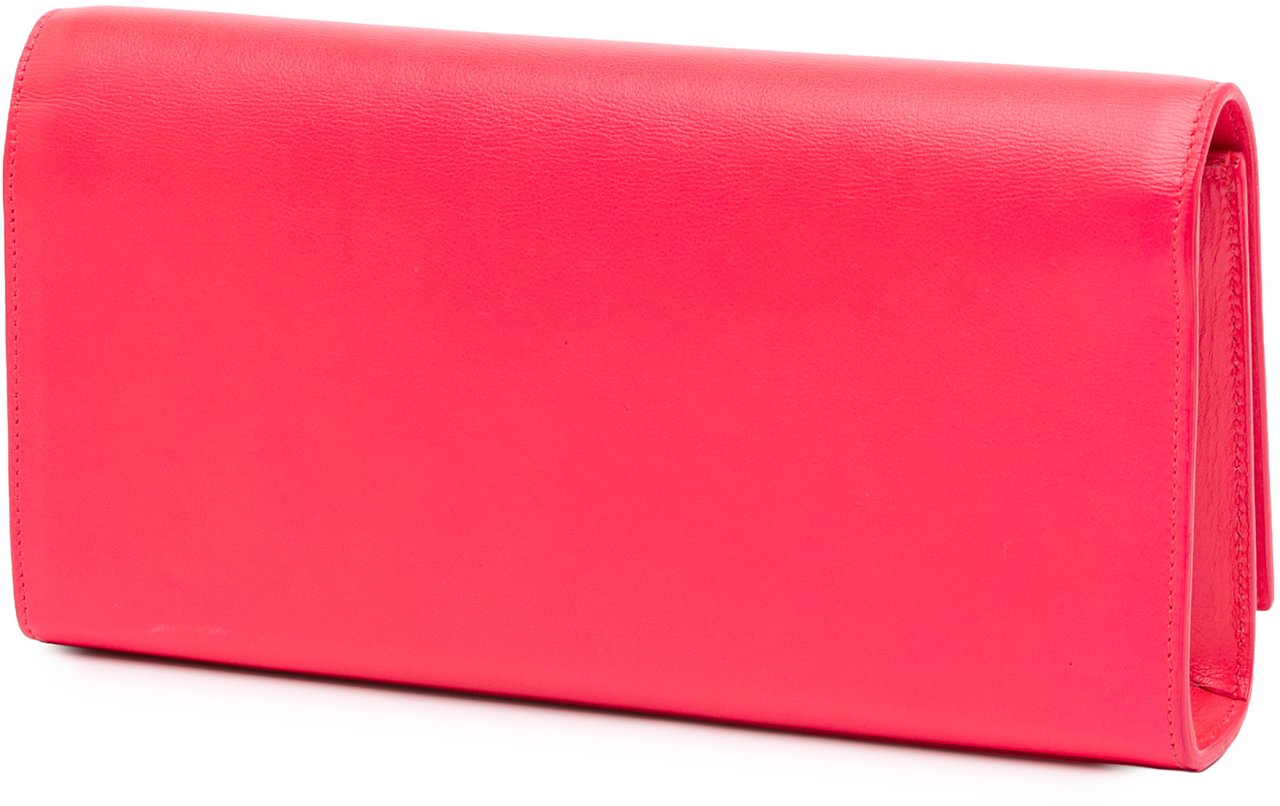 Saint Laurent Leather Cassandre Clutch Roze