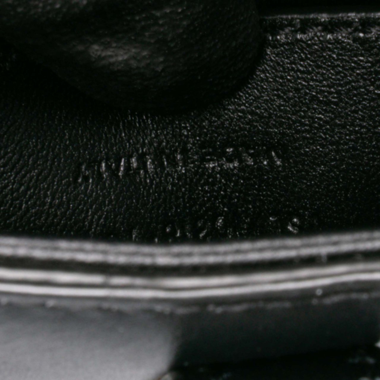 Saint Laurent Mini Calfskin Le 5 a 7 Bag Zwart
