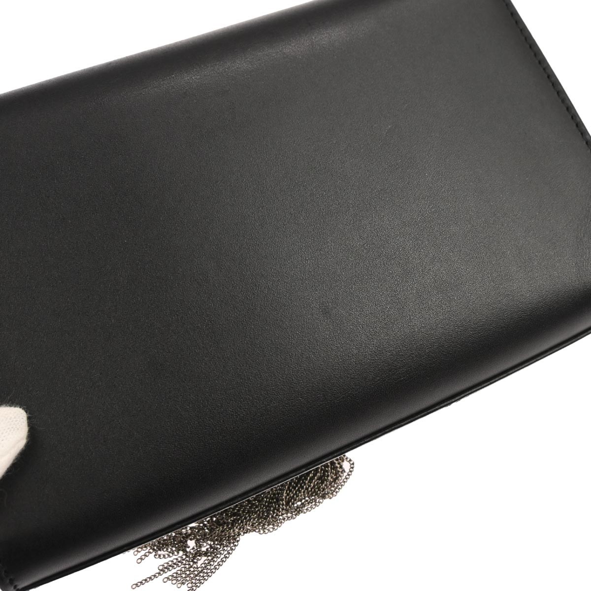 Saint Laurent Saint Laurent Classic Monogram Tassel Crossbody Bag Leather Small Zwart